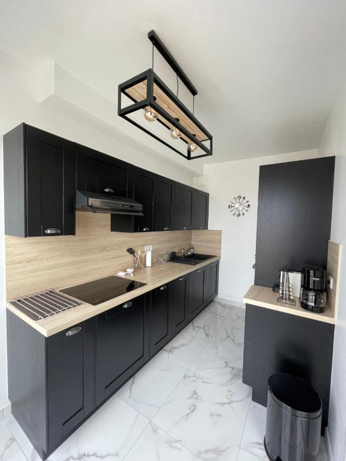 Bright Nest - Open View - Residential Area Apartment La Rochelle  Exterior photo